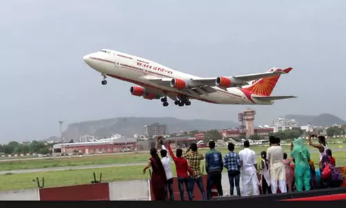 പകുതിയിലേറെ ഇന്ത്യന് ഹാജിമാരും ഹജ്ജിനെത്തി പകുതിയിലേറെ ഇന്ത്യന് ഹാജിമാരും ഹജ്ജിനെത്തി