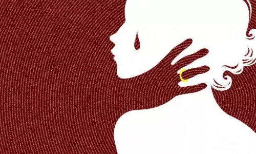 ഭാര്യയെ സ്വകാര്യ ഭാഗത്ത് ഷോക്കടിപ്പിച്ച് കൊന്ന ജവാന് പിടിയില് ഭാര്യയെ സ്വകാര്യ ഭാഗത്ത് ഷോക്കടിപ്പിച്ച് കൊന്ന ജവാന് പിടിയില്