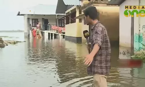 News Theatre | 24-07-18 | വെള്ളത്തിനടിയിൽ കുട്ടനാട്  