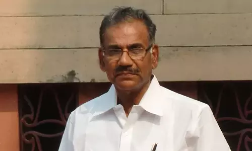 കെ.എസ്.ആര്‍.ടി.സി എം.ഡി ക്കെതിരെ തൊഴിലാളി യൂണിയനുകള്‍; എം.ഡിയെ പിന്‍തുണച്ച് ഗതാഗതമന്ത്രി