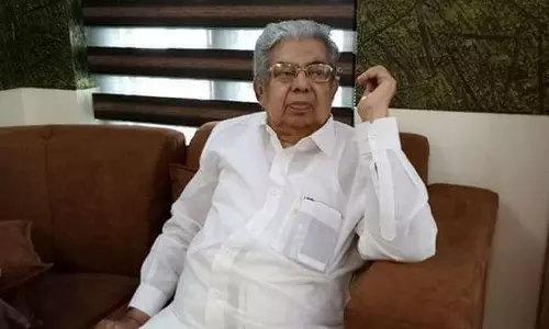 ലീഗ് നേതാവും മുന്‍മന്ത്രിയുമായ ചെര്‍ക്കളം അബ്ദുല്ലയുടെ മൃതദേഹം ഖബറടക്കി