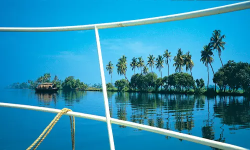 കുട്ടനാട്ടുകാരല്ല; അതുകൊണ്ടുതന്നെ ആനുകൂല്യങ്ങളുമില്ല
