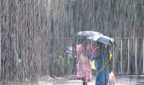 ആലപ്പുഴ എസി റോഡില്‍ ഗതാഗതം ഭാഗികമായി പുനഃസ്ഥാപിച്ചു