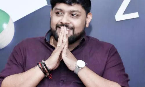 ഇമേജൊക്കെ പെട്ടെന്നുണ്ടായതല്ലേ, ഒന്നര വര്ഷം മുന്പ് ഇതൊന്നുമുണ്ടായിരുന്നില്ലല്ലോ: മിഥുന് രമേശ് ഇമേജൊക്കെ പെട്ടെന്നുണ്ടായതല്ലേ, ഒന്നര വര്ഷം മുന്പ് ഇതൊന്നുമുണ്ടായിരുന്നില്ലല്ലോ: മിഥുന് രമേശ്