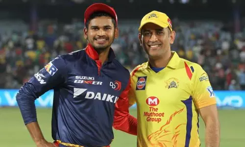 പത്രം വായിക്കരുത്, സോഷ്യല്‍മീഡിയ നോക്കരുത്... ശ്രേയസ് അയ്യര്‍ക്ക് ധോണി നല്‍കിയ ഉപദേശം; കാരണമിതാണ്...