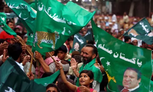 തെരഞ്ഞെടുപ്പില്‍ പട്ടാളം ഇടപെട്ടു; ഫലം അംഗീകരിക്കുന്നില്ലെന്ന് പാക് മുസ്‍ലിം ലീഗ് 