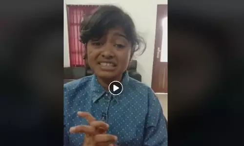 “കഷ്ടപ്പെട്ട് ജോലി ചെയ്താ ജീവിക്കുന്നത്.. എനിക്ക് വൈറലാവേണ്ട, വെറുതെ വിടണം”: ഹനാന്‍