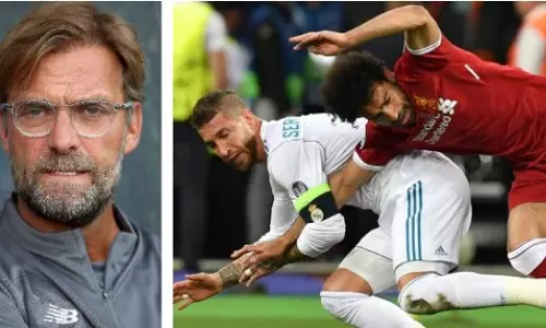 അയാള് അന്ന് പെരുമാറിയത് ഗുസ്തിക്കാരനെപ്പോലെ അയാള് അന്ന് പെരുമാറിയത് ഗുസ്തിക്കാരനെപ്പോലെ