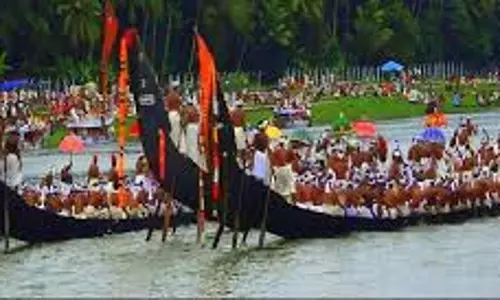 വെള്ളപ്പൊക്ക ദുരിതമുണ്ട്; പക്ഷേ വള്ളംകളി മാറ്റിവെക്കില്ലെന്ന് കുട്ടനാട്ടുകാര്‍