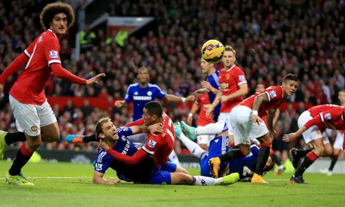 വെറുക്കപ്പെട്ട ടീമുകളായി മാഞ്ചസ്റ്റര്‍ യുനൈറ്റഡും ചെല്‍സിയും