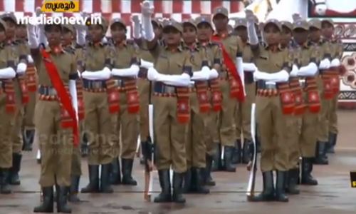 പുതിയ അടവുകളുമായി കേരള പൊലീസിന്റെ പെണ്‍പട കര്‍മ്മരംഗത്തേക്ക്