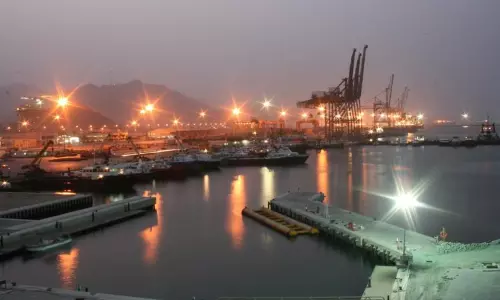 ഫുജൈറ തീരത്ത് ദുരിതത്തില്‍ കഴിഞ്ഞിരുന്ന ഇന്ത്യന്‍ നാവികരെ മോചിപ്പിച്ചു