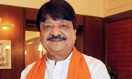 അസം പൗരത്വ ലിസ്റ്റ്: മുസ്ലിംകളല്ലാത്തവര് പേടിക്കേണ്ടെന്ന് ബി.ജെ.പി ജനറല് സെക്രട്ടറി അസം പൗരത്വ ലിസ്റ്റ്: മുസ്ലിംകളല്ലാത്തവര് പേടിക്കേണ്ടെന്ന് ബി.ജെ.പി ജനറല് സെക്രട്ടറി