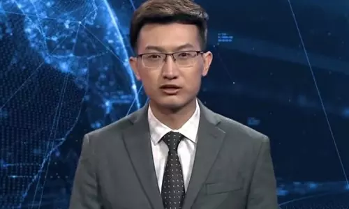 ഈ അവതാരകന്‍ വിസ്മയിപ്പിക്കും ! ലോകത്തിലെ ചാനല്‍ ഭീമന്‍മാരെ ഞെട്ടിച്ച് ചൈന