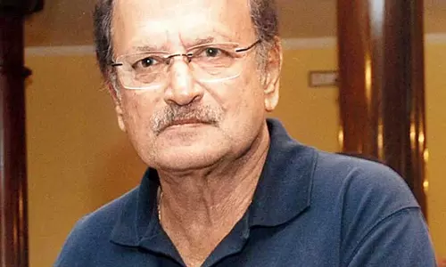 മുന്‍ ഇന്ത്യന്‍ ക്രിക്കറ്റ് ടീം ക്യാപ്റ്റന്‍ അജിത് വഡേക്കർ അന്തരിച്ചു