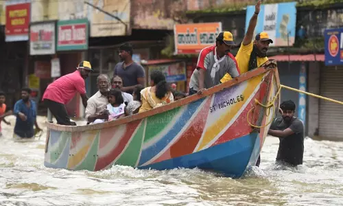 മത്സ്യതൊഴിലാളികളെ ആദരിക്കല്‍; സ്വജനപക്ഷപാതം നടന്നതായി കോണ്‍ഗ്രസ്