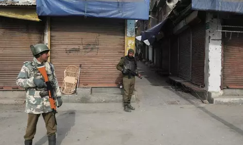 ഷോപ്പിയാനിലുണ്ടായ ഏറ്റുമുട്ടലില്‍ 5 ഭീകരരെ സൈന്യം വധിച്ചു