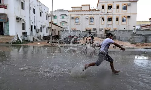 ലുബാന്‍ ചുഴലിക്കാറ്റ് യമനില്‍ വീശി; മലവെള്ളപ്പാച്ചില്‍ രണ്ട് മരണം