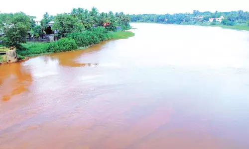 പെരിയാറിലെ ജലനിരപ്പ് ക്രമാധീതമായി ഉയരാന്‍ സാധ്യത; കനത്ത ജാഗ്രതയില്‍ എറണാകുളം