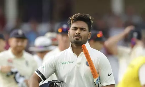 അരങ്ങേറ്റത്തിലെ ആ സിക്‌സര്‍ എങ്ങനെ സംഭവിച്ചു; റിഷബ് പന്ത് പറയുന്നു 