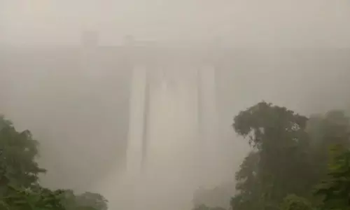 പ്രളയക്കെടുതിക്കെതിരെ ഒറ്റക്കെട്ടോടെ കേരളം LIVE BLOG