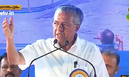 പ്രളയത്തില്‍ കൈത്താങ്ങായ മത്സ്യത്തൊഴിലാളികൾക്ക് സംസ്ഥാന സർക്കാരിന്റെ ആദരം