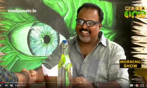 ‘മലപ്പുറം എന്റെ രണ്ടാമത്തെ വീട്; അവര് തരുന്ന സ്നേഹത്തിന് അളവില്ല’ പുതിയ വിശേഷങ്ങളുമായി ഷൈജു ദാമോദരന് ‘മലപ്പുറം എന്റെ രണ്ടാമത്തെ വീട്; അവര് തരുന്ന സ്നേഹത്തിന് അളവില്ല’ പുതിയ വിശേഷങ്ങളുമായി ഷൈജു ദാമോദരന്