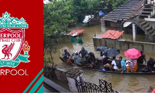 “നിങ്ങൾ ഒരിക്കലും ഒറ്റക്കാകില്ല” കേരളത്തിനൊപ്പം നിന്ന് ലിവർപൂൾ എഫ്.സി  