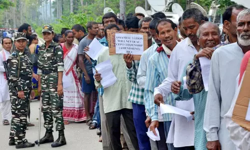 പിറന്ന മണ്ണില്‍ സംശയത്തിന്റെ നിഴലില്‍; പൌരത്വ രജിസ്റ്റിന്റെ കരട് പട്ടികയില്‍ നിന്നും ഒഴിവാക്കപ്പെട്ട ചില ജീവിതങ്ങള്‍