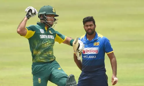 അരങ്ങേറ്റത്തില് തന്നെ റെക്കോര്ഡ്: കൂറ്റന് സ്കോര് സ്വന്തമാക്കി ദക്ഷിണാഫ്രിക്ക അരങ്ങേറ്റത്തില് തന്നെ റെക്കോര്ഡ്: കൂറ്റന് സ്കോര് സ്വന്തമാക്കി ദക്ഷിണാഫ്രിക്ക