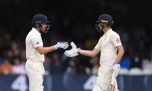 കളി ഇംഗ്ലണ്ടിന്റെ വരുതിയില്‍:  വോക്‌സിന് കന്നിസെഞ്ച്വറി 