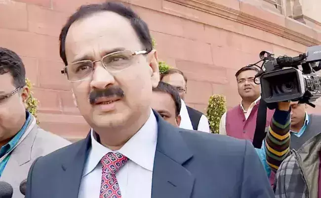 അലോക് വർമ്മക്കെതിരായ പരാതികൾ ചർച്ച ചെയ്യാൻ ചേർന്ന സെലക്ഷൻ കമ്മിറ്റി യോഗം തീരുമാനമാകാതെ പിരിഞ്ഞു