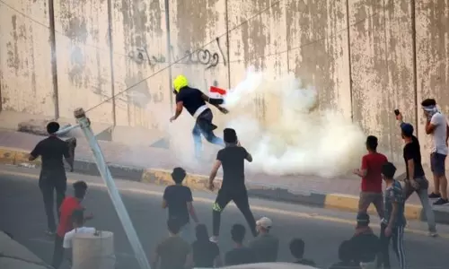 ഇറാഖില്‍ സുരക്ഷ സേനയുമായുള്ള ഏറ്റുമുട്ടലില്‍ 5 പ്രതിഷേധക്കാര്‍ കൊല്ലപ്പെട്ടു