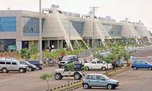 കരിപ്പൂരില്‍ വലിയ വിമാനങ്ങള്‍ ഇറങ്ങുന്നതിന് ഉത്തരവിറങ്ങി