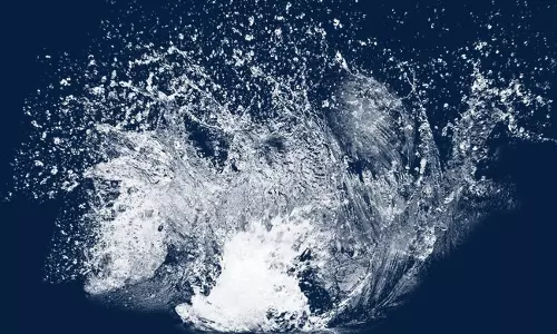 കനത്ത ചൂടില്‍ ഹാജിമാര്‍ക്ക് ആശ്വാസമായി വാട്ടര്‍ സ്പ്രേ; നടപ്പാതകളും വഴിയോരങ്ങളുമെല്ലാം തണുപ്പിക്കും