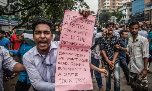 ട്രാഫിക് അപകടങ്ങളില്‍ മരണം സംഭവിച്ചാല്‍ ഡ്രൈവര്‍ക്ക് വധശിക്ഷ; ബംഗ്ലാദേശില്‍ നിയമം വരുന്നു