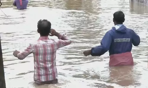 പാലക്കാട് ദുരിതപ്പെയ്ത്ത്; വീടുകളിൽ കുടുങ്ങിയ 270 പേരെ രക്ഷപ്പെടുത്തി