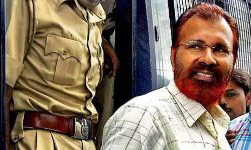 ഇസ്രത്ത് ജഹാന്‍ വ്യാജ ഏറ്റുമുട്ടല്‍: വന്‍സാരെയുടെ ഹരജി തള്ളി