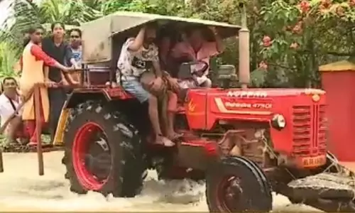 കുട്ടനാട് നിന്നും കൂട്ട പലായനം കുട്ടനാട് നിന്നും കൂട്ട പലായനം