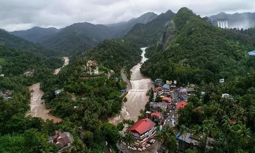 News Theatre 16-08-18