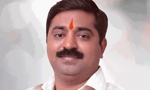 സൊനാലി ബിന്ദ്രെക്ക് ആദരാഞ്ജലികളര്‍പ്പിച്ചുകൊണ്ട് ട്വീറ്റ്; പുലിവാല് പിടിച്ച് രാം കദം