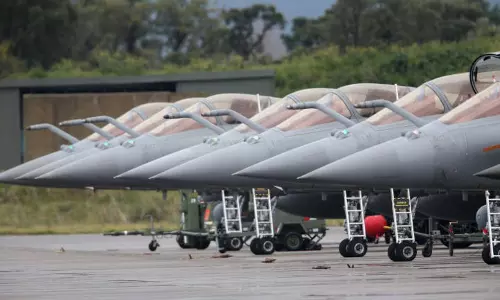 റഫാല്‍ ഇടപാടില്‍ സി.എ.ജി റിപ്പോര്‍ട്ട് ഇന്ന് സമര്‍പ്പിച്ചേക്കും