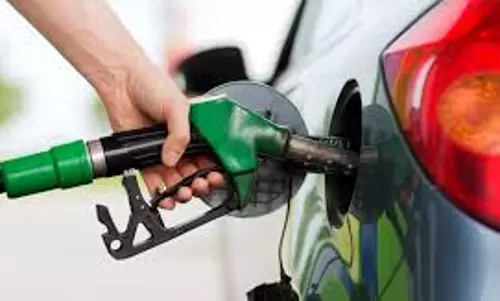 പല ജില്ലകളിലും ഇന്ധനക്ഷാമം രൂക്ഷം