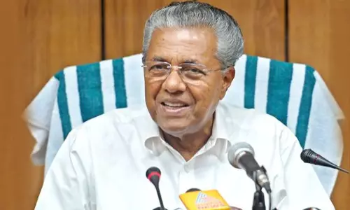 യുഎഇ സഹായം സ്വീകരിക്കുന്നതില്‍ തടസങ്ങളുണ്ടെങ്കില്‍ പ്രധാനമന്ത്രിയെ സമീപിക്കുമെന്ന് മുഖ്യമന്ത്രി