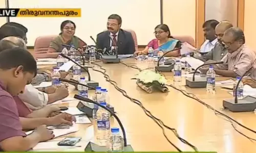 പ്രളയബാധിത മേഖലകളിലെ എല്ലാ ബാങ്ക് വായ്പകള്‍ക്കും മോറട്ടോറിയം