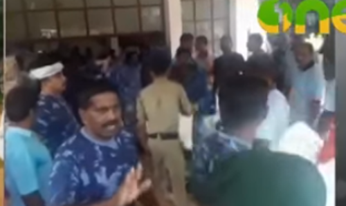 നെല്ലിയാമ്പതിയില്‍ ഒറ്റപ്പെട്ട് കിടക്കുന്നവര്‍ക്ക് വൈദ്യസഹായം എത്തിക്കാനുള്ള ശ്രമം പരാജയപ്പെട്ടു