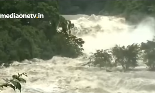 മഴ കുറഞ്ഞെങ്കിലും ഇടുക്കിയിലെ ജനങ്ങളുടെ ദുരിതത്തിന് അറുതിയായില്ല