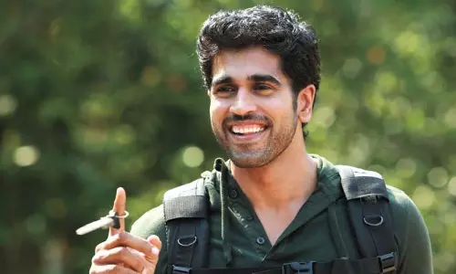 വിവാഹം പിന്നീടാകാം; ജനങ്ങളുടെ ജീവനാണ് പ്രാധാന്യമെന്ന് രാജീവ് പിള്ള  