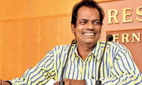 ഇന്ന് ഞാനിവിടെ നില്‍ക്കുന്നതിന്റെ അവകാശികള്‍ മത്സ്യത്തൊഴിലാളികള്‍; പ്രളയത്തിന്റെ ഓര്‍മ്മയില്‍ സലിം കുമാര്‍