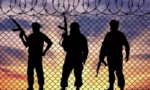 സൗദിയില്‍ ഏറ്റുമുട്ടലിൽ മൂന്ന് തീവ്രവാദികളെ വെടിവെച്ചു കൊന്നു